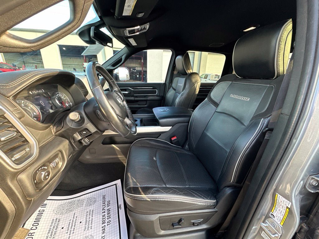 Used 2019 RAM 3500 Laramie AWD/4WD image 12
