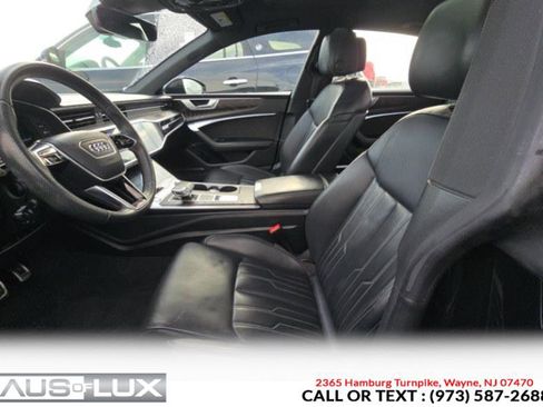 Used 2020 Audi S7 Prestige w/ Prestige Package image 3