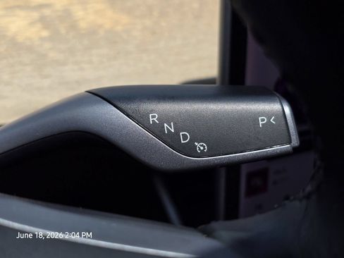 Used 2018 Tesla Model 3 Long Range RWD image 29