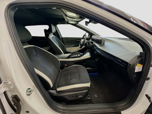 Used 2023 Kia EV6 GT-Line w/ GT-Line Suede Seat Package image 34