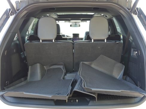 Used 2021 Ford Explorer ST w/ Equipment Group 401A AWD/4WD image 6