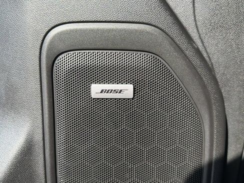Used 2021 GMC Sierra 1500 SLT AWD/4WD image 24