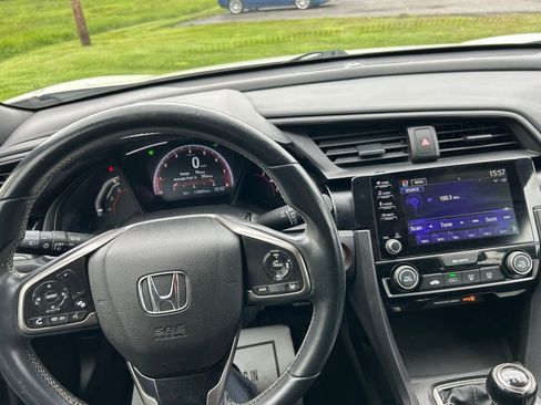Used 2021 Honda Civic Sport image 17