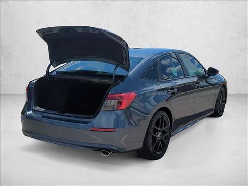 Used 2022 Honda Civic Sport image 8