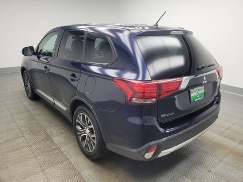 Used 2016 Mitsubishi Outlander SE image 5