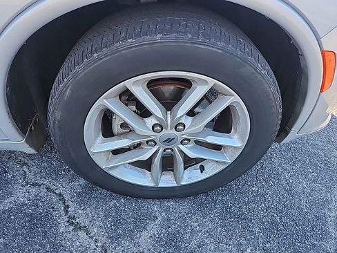 Certified 2024 Dodge Durango GT image 14