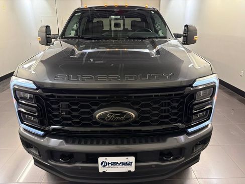 New 2026 Ford F250 Lariat w/ Black Appearance Package AWD/4WD image 2