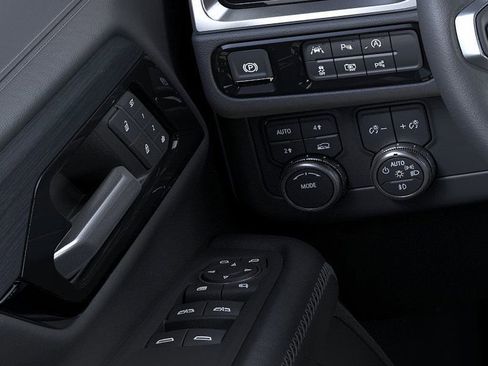 New 2026 GMC Yukon XL Denali w/ LPO, Floor Liner Package image 22