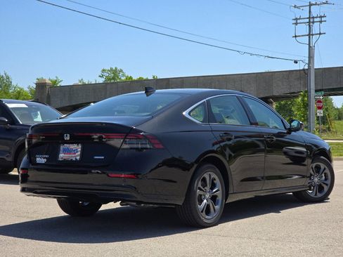 New 2026 Honda Accord EX-L image 18