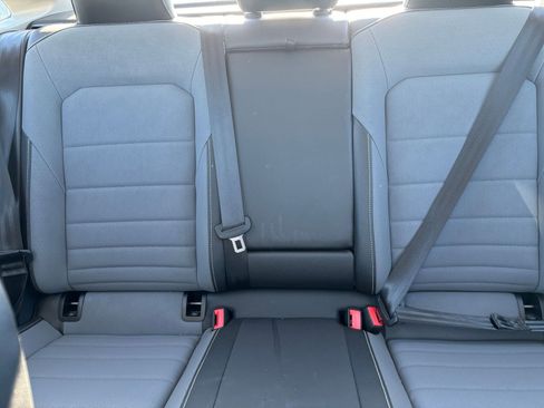 Used 2025 Volkswagen Jetta SE image 37