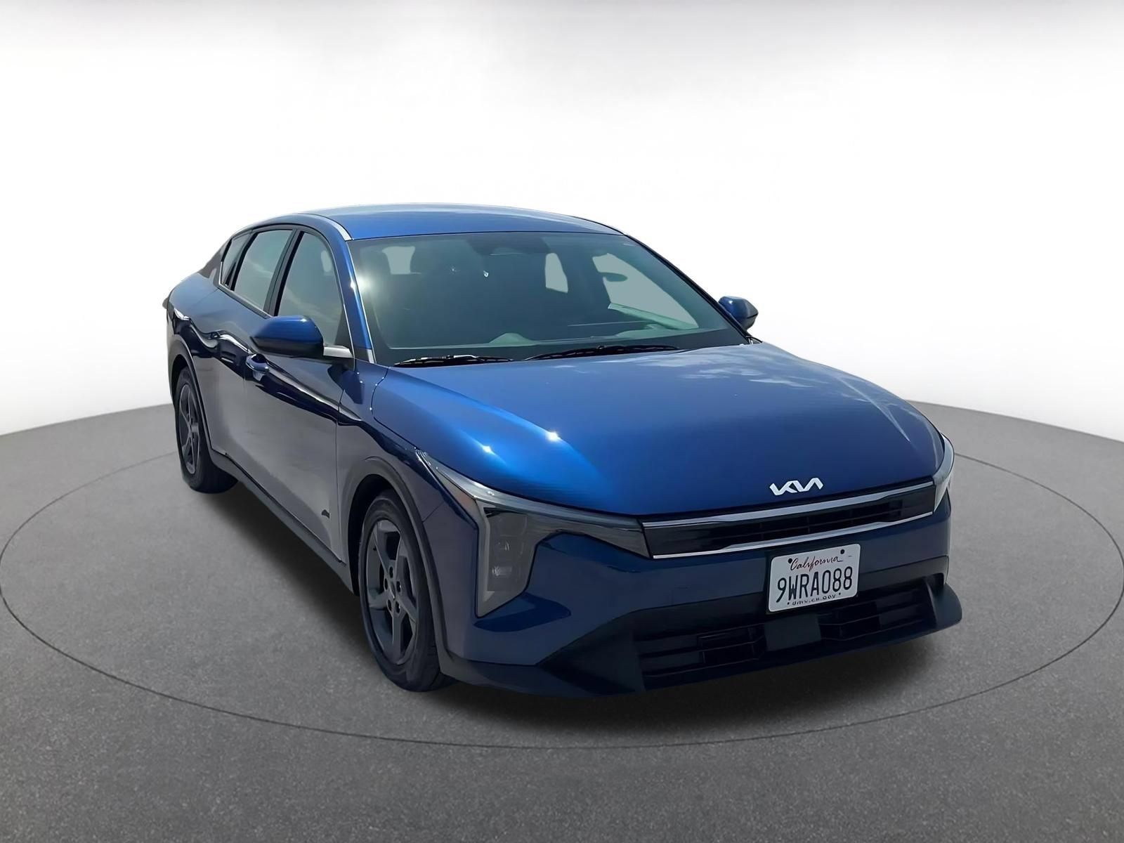 Used 2026 Kia K4 FWD image 3