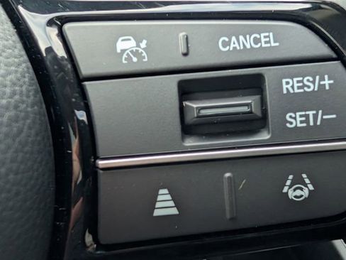 Used 2024 Honda CR-V EX-L image 17