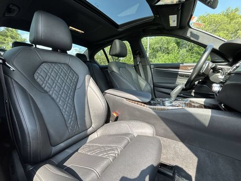 Used 2023 BMW 540i xDrive w/ Premium Package AWD/4WD image 27
