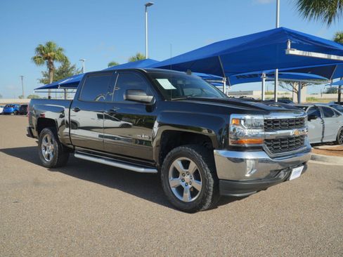 Used 2018 Chevrolet Silverado 1500 LT w/ Texas Edition RWD image 3