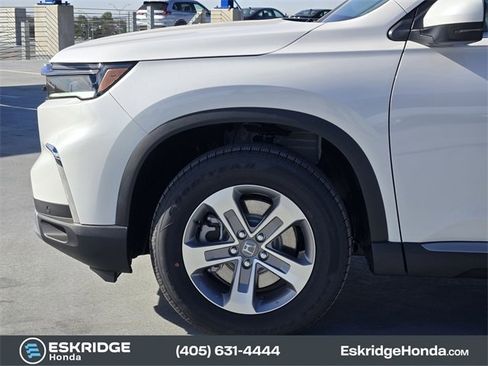 New 2025 Honda Pilot EX-L image 5