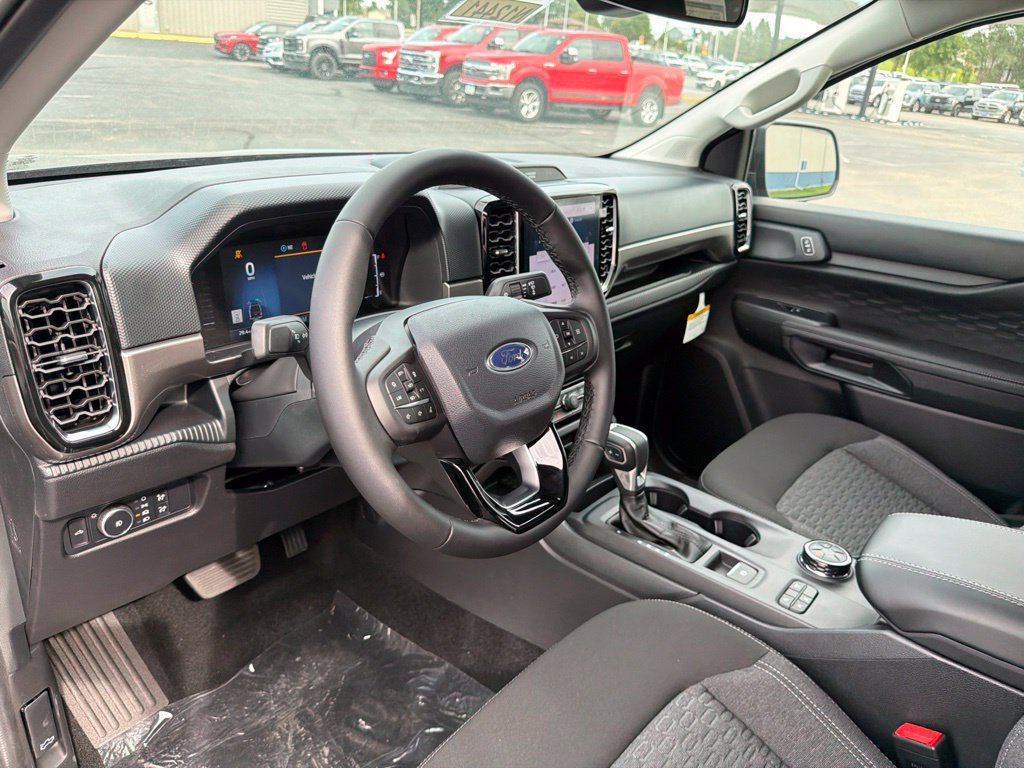 New 2026 Ford Ranger XLT w/ Equipment Group 301A High AWD/4WD image 9