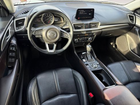 Used 2017 MAZDA MAZDA3 Touring image 15