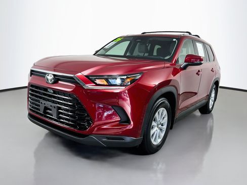 Used 2026 Toyota Grand Highlander AWD Hybrid image 10
