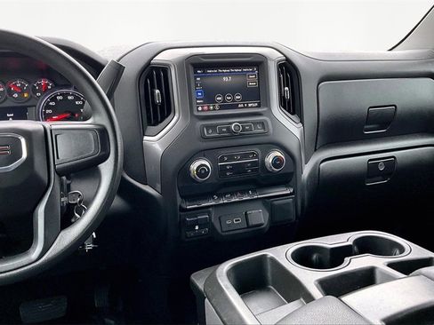 Used 2022 GMC Sierra 2500 Pro w/ Convenience Package image 6