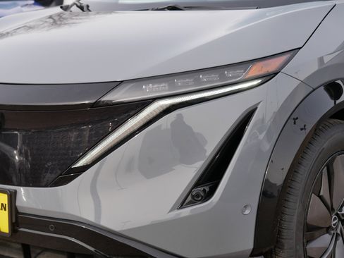 Certified 2024 Nissan Ariya AWD image 16