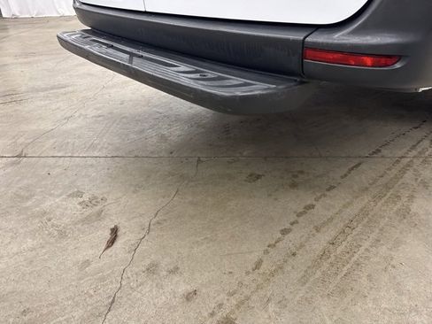 Used 2019 Freightliner Sprinter 2500 image 15