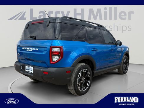Used 2025 Ford Bronco Sport Outer Banks w/ Outer Banks Tech Package+ AWD/4WD image 5