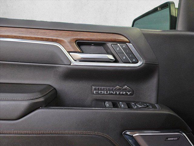 Used 2023 Chevrolet Silverado 1500 High Country w/ Z71 Off-Road Package AWD/4WD image 22