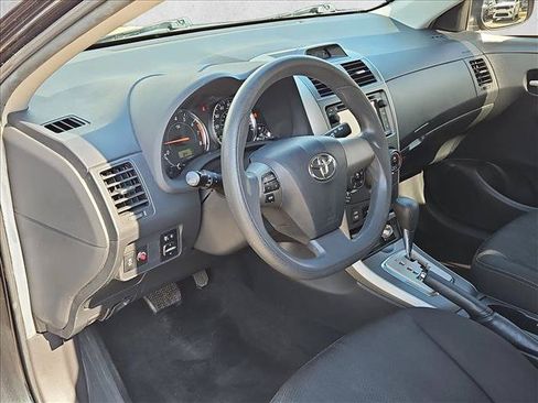Used 2013 Toyota Corolla S w/ Premium Pkg FWD image 10