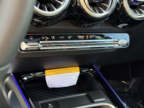 New 2026 Mercedes-Benz GLB 250 4MATIC image 21