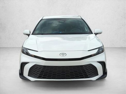 Certified 2025 Toyota Camry SE FWD image 2