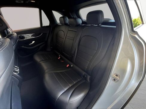 Used 2022 Mercedes-Benz GLC 300 image 21
