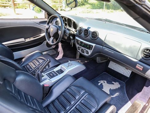 Used 2004 Ferrari 360 Spider RWD image 33