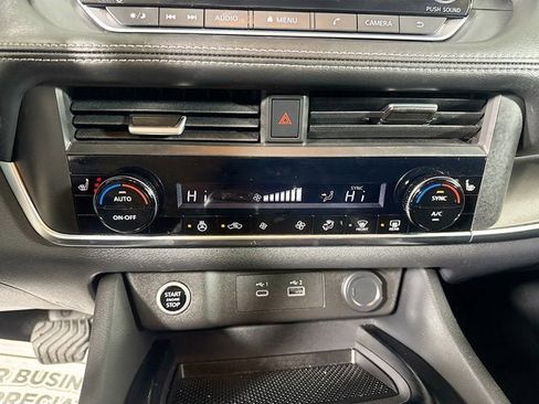 Certified 2023 Nissan Rogue SV w/ SV Premium B Package image 13