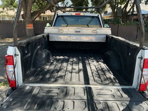 Used 2021 Ford F250 XL w/ Power Equipment Group RWD image 27