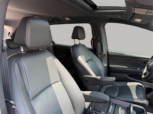 Used 2023 Honda Odyssey Sport image 31
