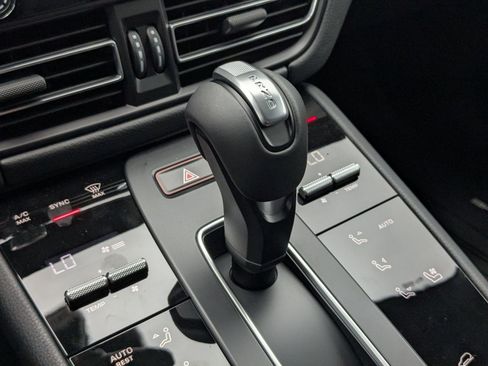 New 2026 Porsche Macan S AWD/4WD image 20