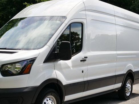 Used 2024 Ford Transit 250 148 High Roof Extended AWD w/ Load Area Protection Package image 31