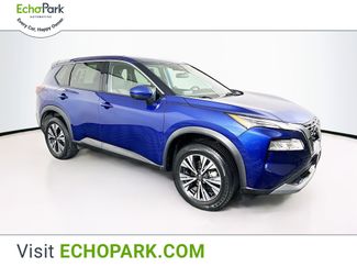 Used 2021 Nissan Rogue SV image 1