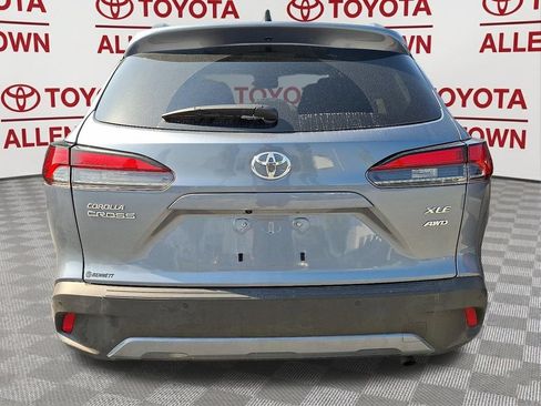 Used 2025 Toyota Corolla Cross XLE AWD/4WD image 6