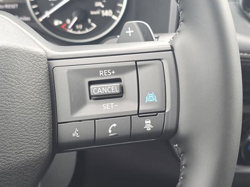 New 2026 Nissan Rogue SV FWD image 18