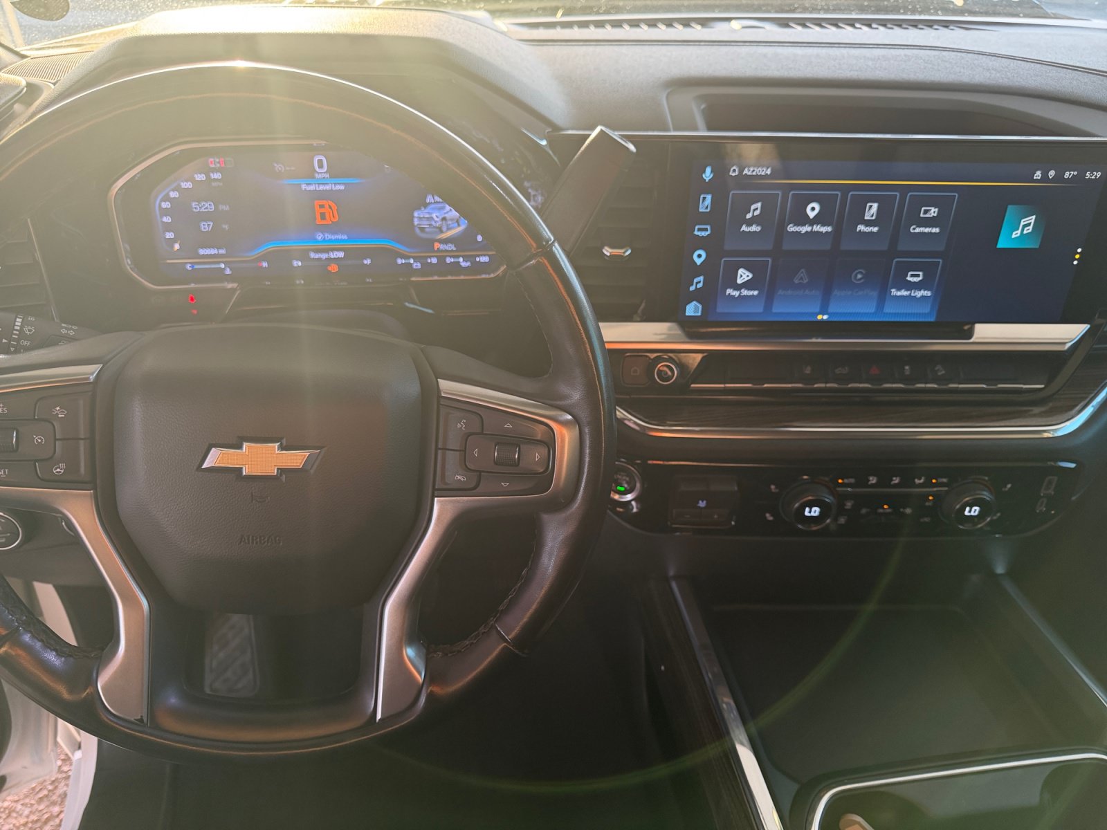 Used 2024 Chevrolet Silverado 2500 LT AWD/4WD image 12