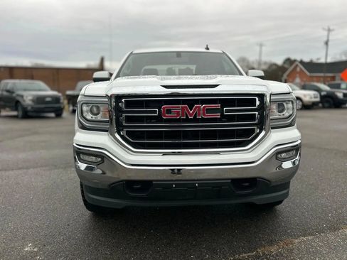 Used 2017 GMC Sierra 1500 SLE w/ SLE Value Package image 6