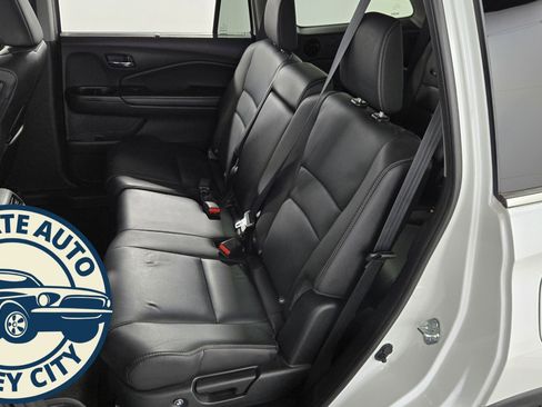 Used 2022 Honda Pilot EX-L image 26
