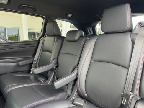 Used 2023 Honda Odyssey Sport image 7