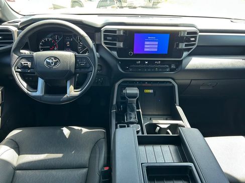 Used 2025 Toyota Tundra SR5 w/ SR5 Premium Package AWD/4WD image 13