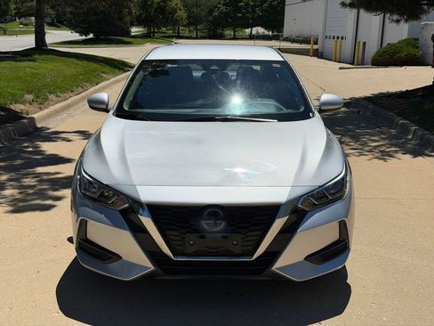 Used 2023 Nissan Sentra SV FWD image 2
