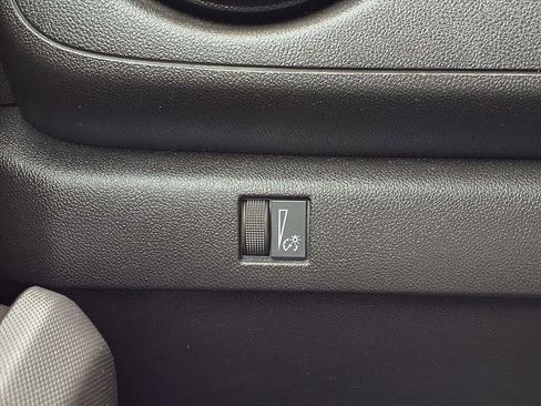 Used 2023 Chevrolet Colorado W/T image 19