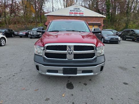 Used 2015 RAM 1500 ST w/ SXT Appearance Group AWD/4WD image 2