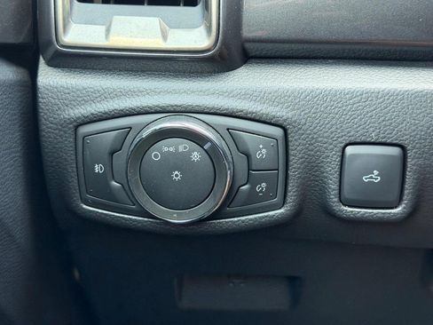 Used 2021 Ford Ranger Lariat w/ Equipment Group 501A High AWD/4WD image 16