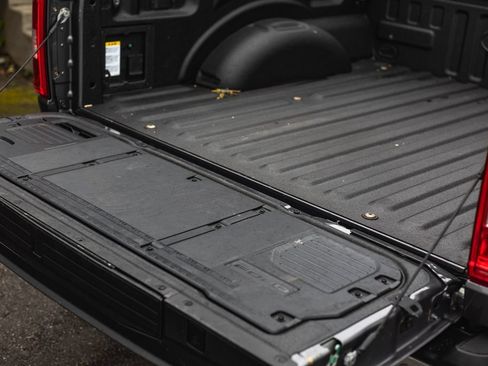 Used 2021 Ford F150 XLT w/ Equipment Group 302A High AWD/4WD image 9